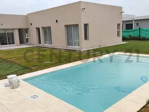 CASA A ESTRENAR EN BARRIO SANTA INES DE CANNING