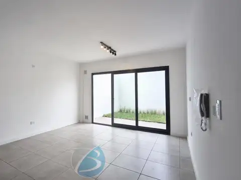 Depto Tipo Casa en Venta de 1 dormitorio