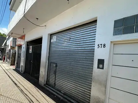 Local en Alquiler en Moron, $ 1.200.000