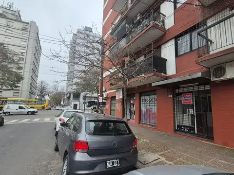 Local en Alquiler 50 años