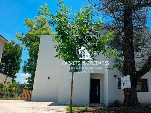 Casa en Venta en Countries y Barrios Cerrados en Pilar, USD 225.000