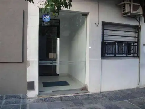 Depto Tipo Casa 2 ambientes con 1 baño