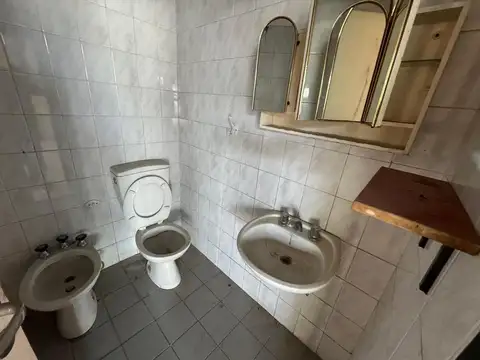 Local en Venta en Zarate, USD 105.000