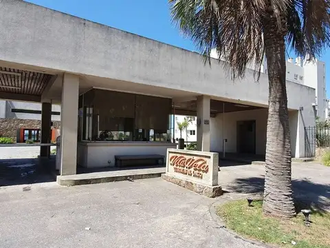 Deán Funes 1600