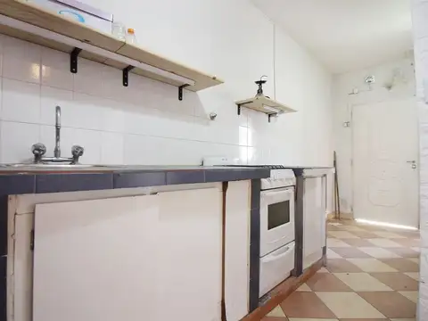 Depto Tipo Casa 4 ambientes con 2 baños