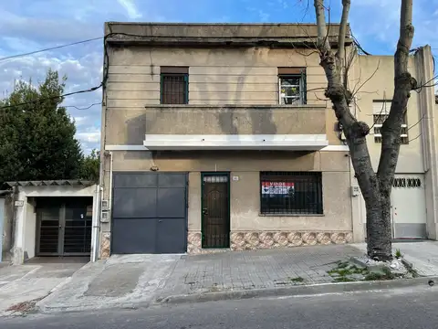 VENTA CASA 4 DORMITORIOS CERRO