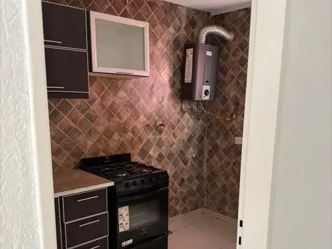 Departamento en Alquiler con 1 cocheras