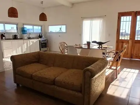 VENTA CASA QUINTA  , en Gral Rodriguez, 4 AMB. C/ PILETA