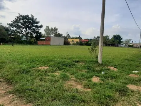 VENTA TERRENO BARRIO PRIVADO COSTA NOGALES "CAYASTA SANTA FE"