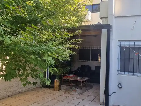 Casa - La Florida 2 dormitorios cochera . excelente