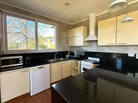 Casa en Venta en Lujan Del Sol, USD 225.000