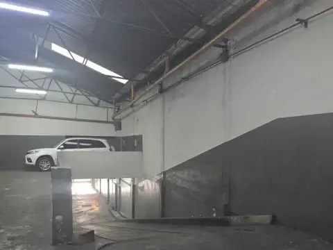 Cochera en Basavilbaso Lanus Este por Rampa