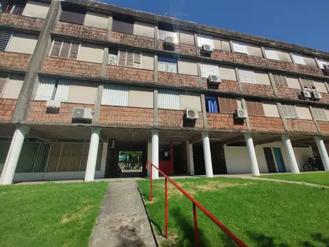 Departamento 5 ambientes con 1 baño