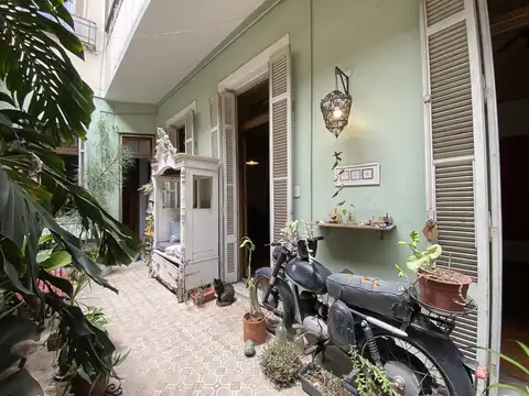 Depto Tipo Casa 4 ambientes con 3 baños