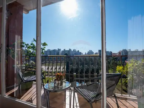 VENTA apartamento VILLA BIARRITZ, 3 dorm. serv. gj