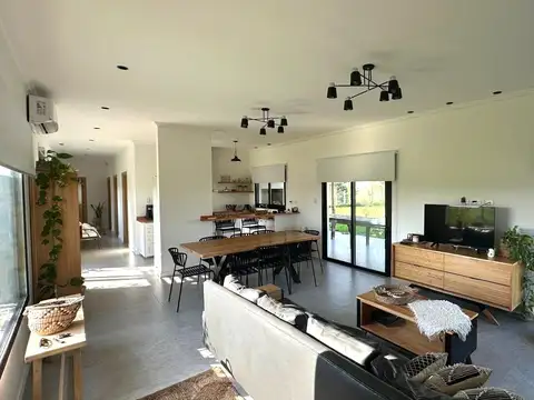 VENTA| Casa en la Localidad de Azcuenaga