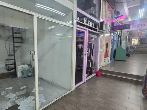 Venta local comercial en galeria, Palermo