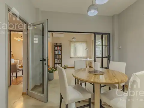 Casa en venta de 3 dormitorios y cochera, en Tolosa