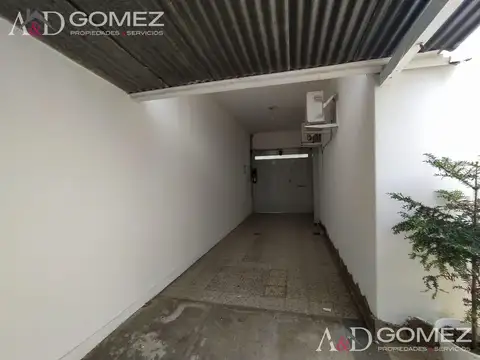 Depto Tipo Casa en Alquiler de 3 ambientes