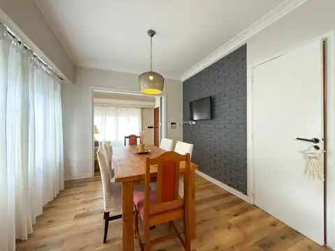 Casa 3 dormitorios con quincho semicentro