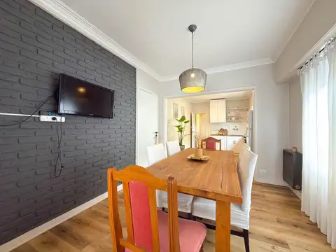 Casa 5 ambientes con 2 baños
