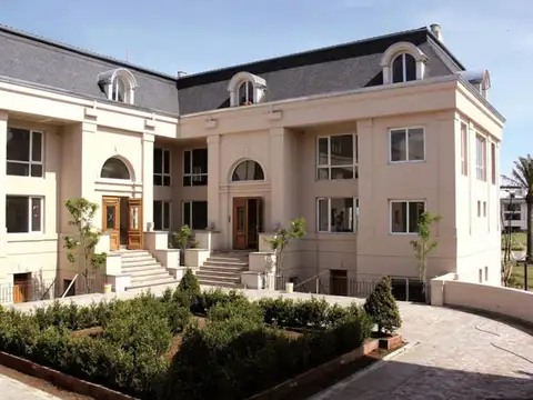 Alquiler duplex 2 amb  Chateau del Palmar NORDELTA