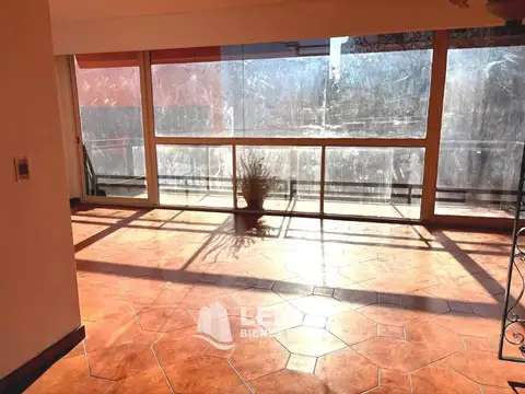 Departamento en Venta de 5 ambientes