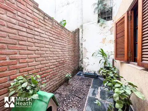 Depto Tipo Casa en Venta de 2 ambientes