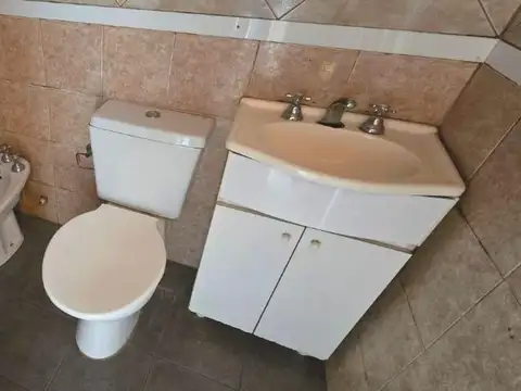 Depto Tipo Casa en Alquiler de 1 dormitorio