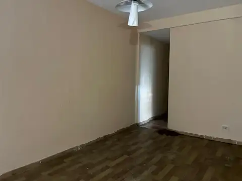 Departamento en Venta en Villa Elisa, USD 25.000