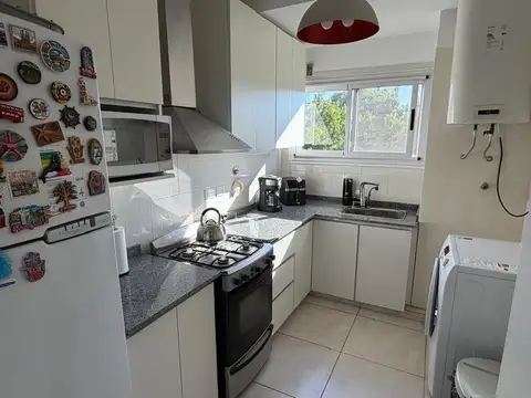 VENTA 3 AMB. EXCELENTE EN "CABALLITO"