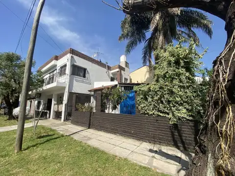 2 Deptos. de 2 ambientes + Depto. de 3 ambientes