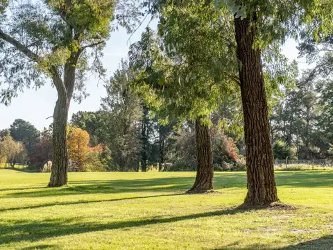 Venta Casa 6 amb en Club  Las Praderas Lujan