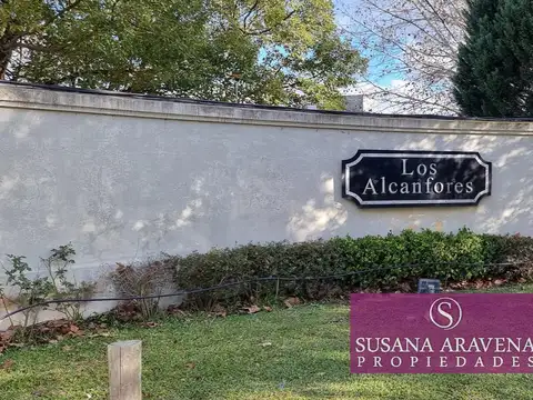 Terreno en Venta en Los Alcanfores, USD 108.000