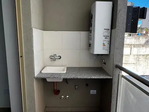 CRYSTALL 5 en Barracas