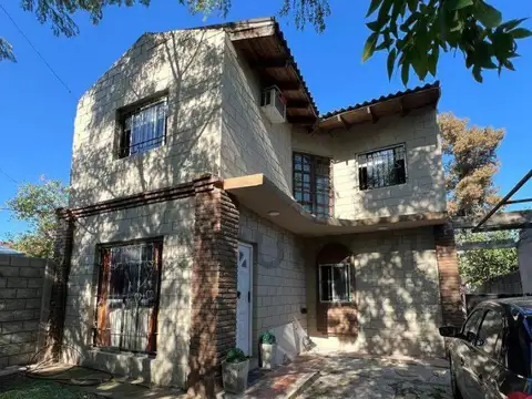 Casa en Venta en Villa Gobernador Udaondo, USD 115.000
