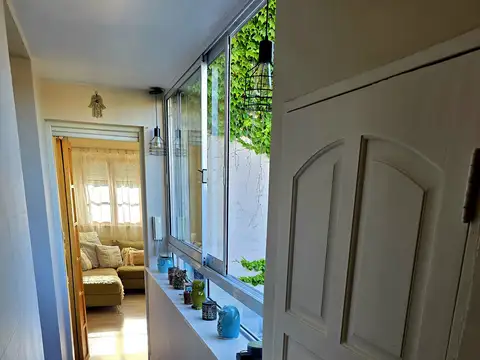 Depto Tipo Casa 5 ambientes con 2 baños