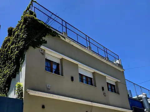 Venta | Parque Chacabuco | PH Tipo Casa 135 m² | Víctor Martínez y A. Díaz