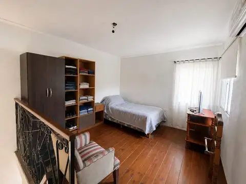 CASA/ PH EN VENTA CNEL. BRANDSEN
