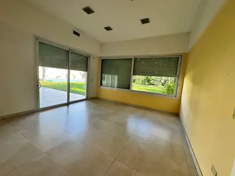 Venta casa , 8 amb, con jardin y piscina, Haedo