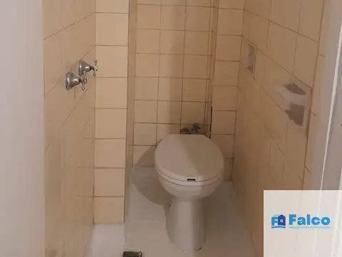 Departamento 3 ambientes con dependencia venta  Caballito