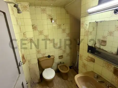 Brandsen , Piso 0