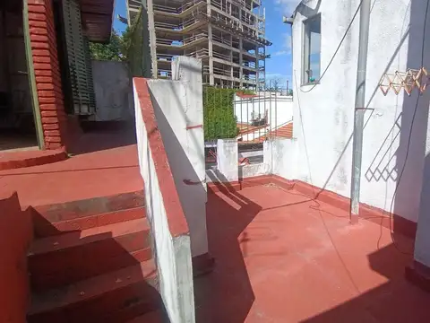 Depto Tipo Casa en Venta 60 años