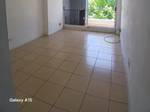 Departamento 2 ambientes en alquiler en Pompeya