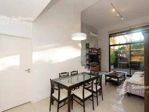 Alquiler Venta casa en Olivos con piscina, seguridad y cochera | 160 m²