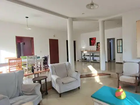 Casa Quinta en Venta, 4 Ambientes, en Exaltación de la Cruz, GBA Norte