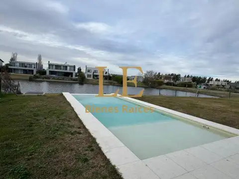 Casa en Venta en San Matias, USD 425.000