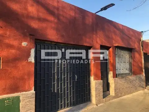 Galpon en Venta en Mataderos, USD 190.000