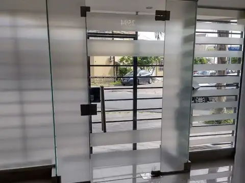 Departamento en Alquiler en Lomas Del Mirador, $ 520.000