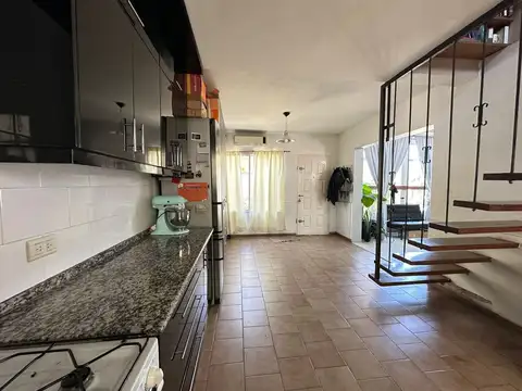 Depto Tipo Casa en Venta de 2 dormitorios
